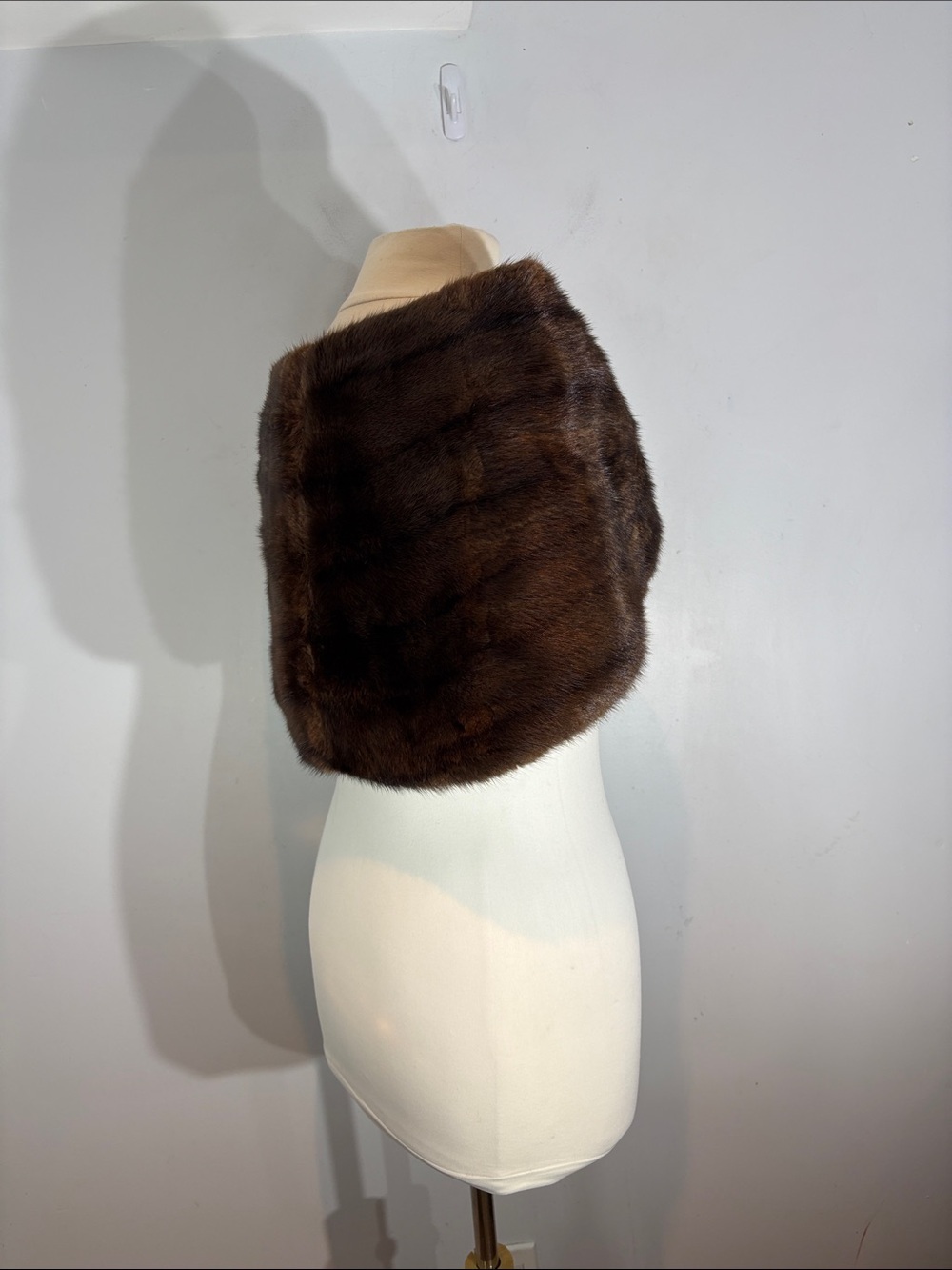Vintage Genuine Fur Stole Shoulder Wrap Capelet Brown Old Hollywood Glam - Picture 5 of 13